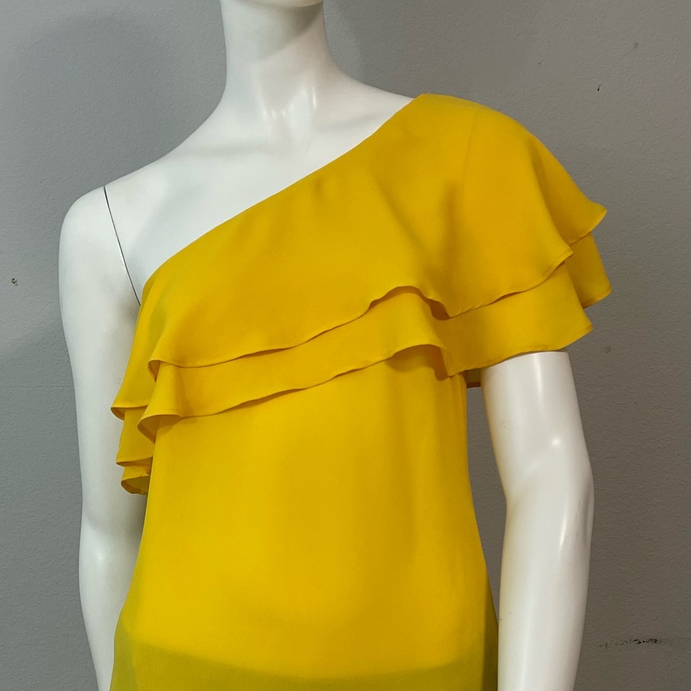 ROSE + OLIVE One Shoulder Blouse Size XS